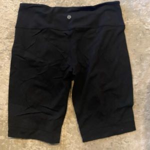 Lululemon shorts 10”